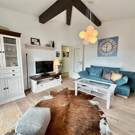 Kleines Penthouse - Fewo-badhindelang Зонтхофен